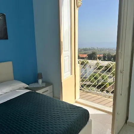 Al Castello Apartment *